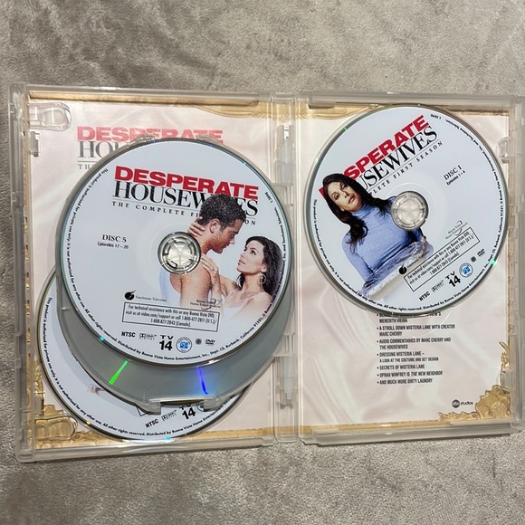 Desperate Housewives Season 1 - Picture 6 of 7